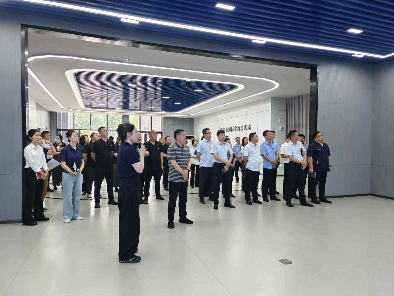 1758165846712024.png 4b5570378d097f5487f5041708825ad3.png